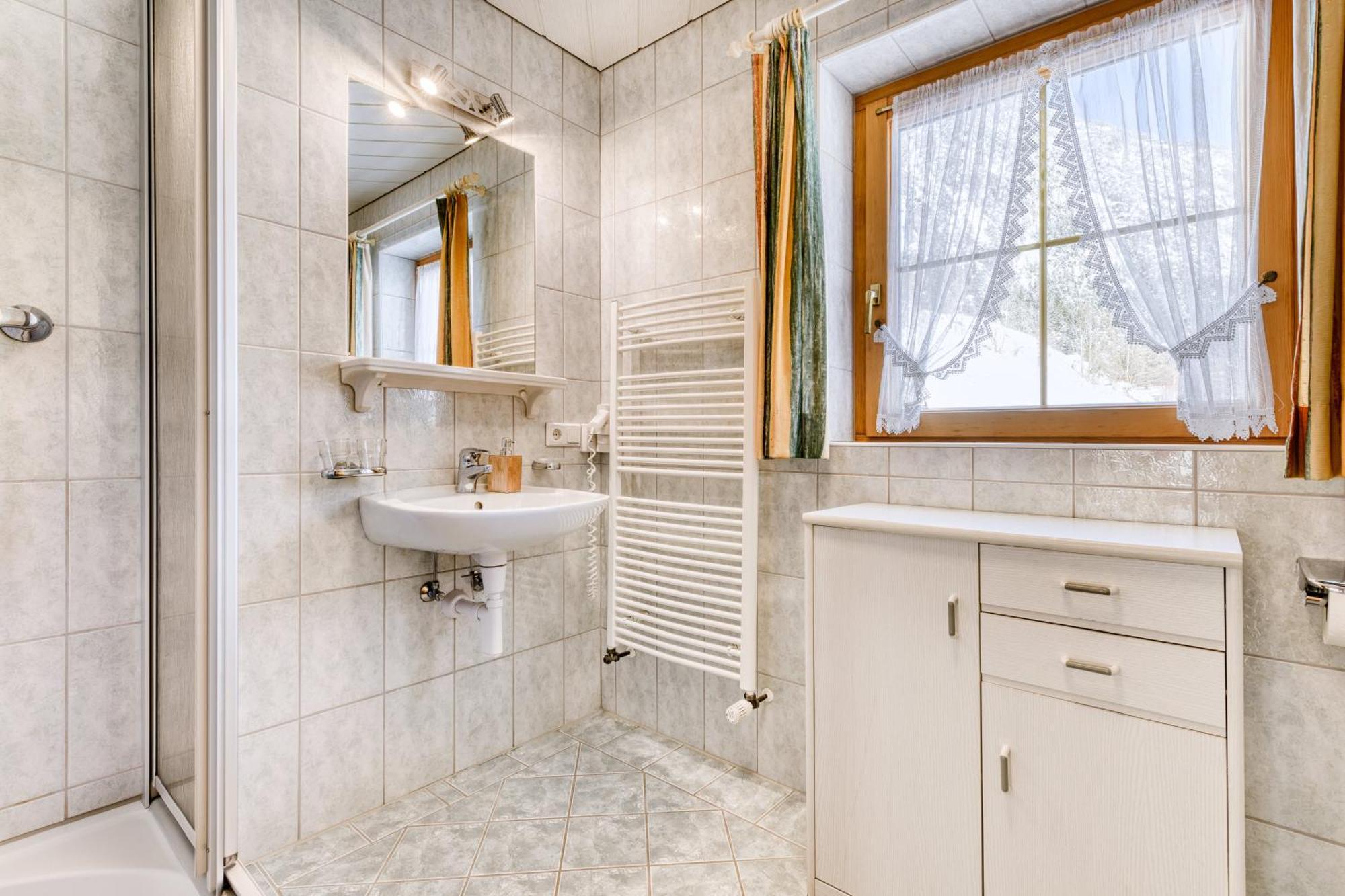 Haus Alvier By A-Appartments ブラント エクステリア 写真